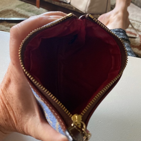 Dooney And Bourke Denim Hearts Wristlet - Picture 4 of 8